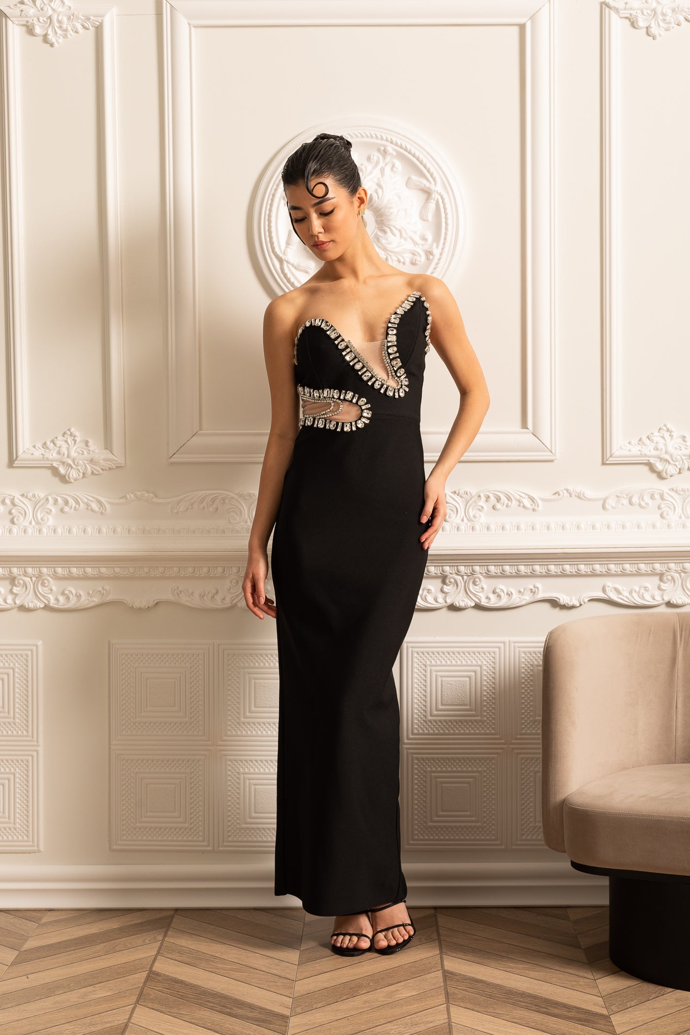 Elegant Fitted Dress With Front Cutouts And Sparkling Embellishments - Black