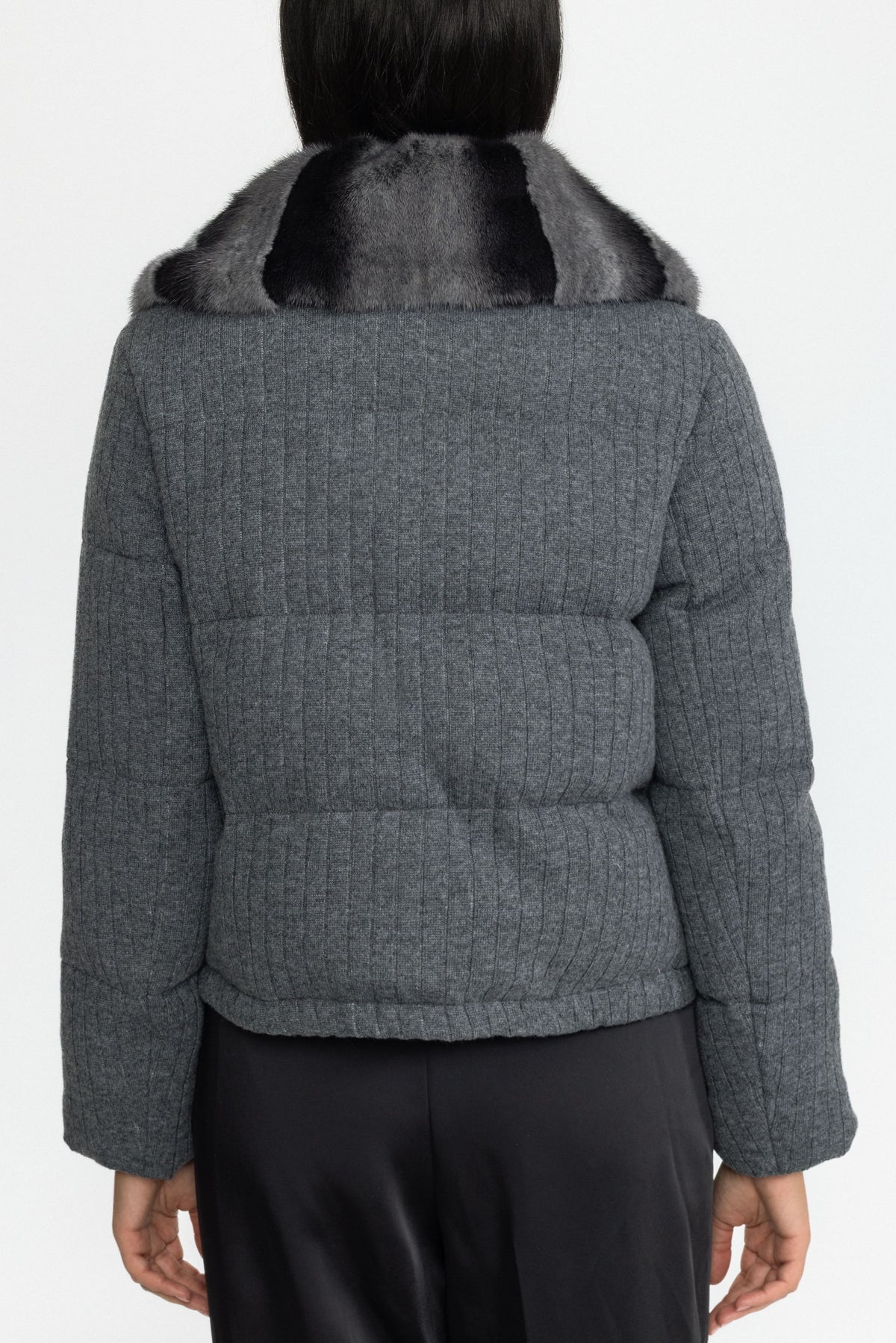 Piumino in maglia con collo in visone - Grigio 