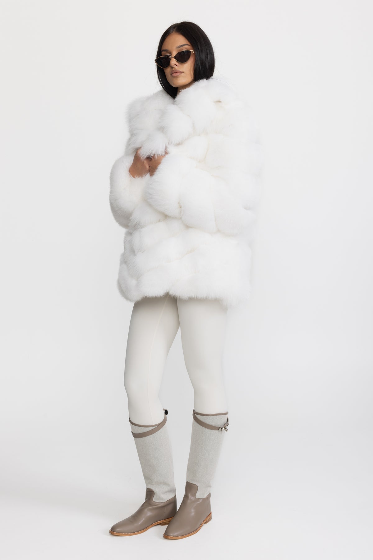 Tiered Fox Fur Jacket With Oversized Shawl Collar – White