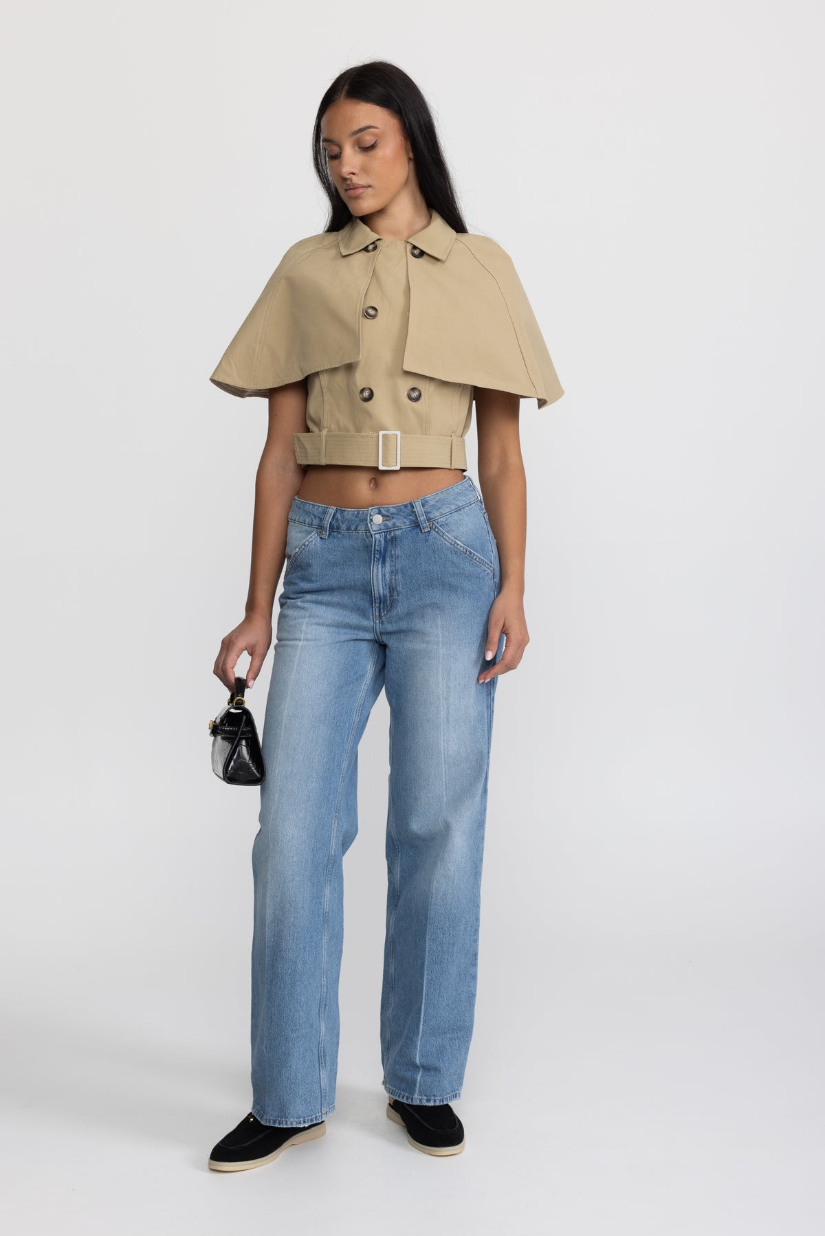 Top cropped trench a mantella con cintura - kaki 