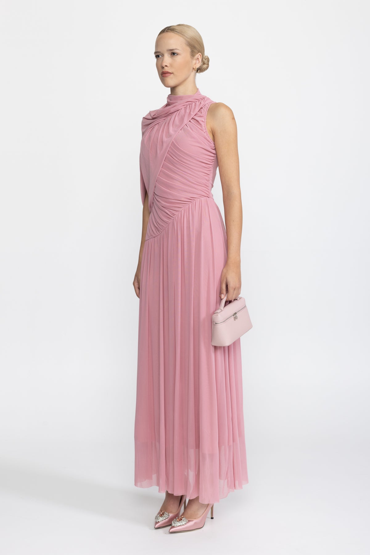 Abito lungo in mesh con scollo drappeggiato a sciarpa - Rosa 
