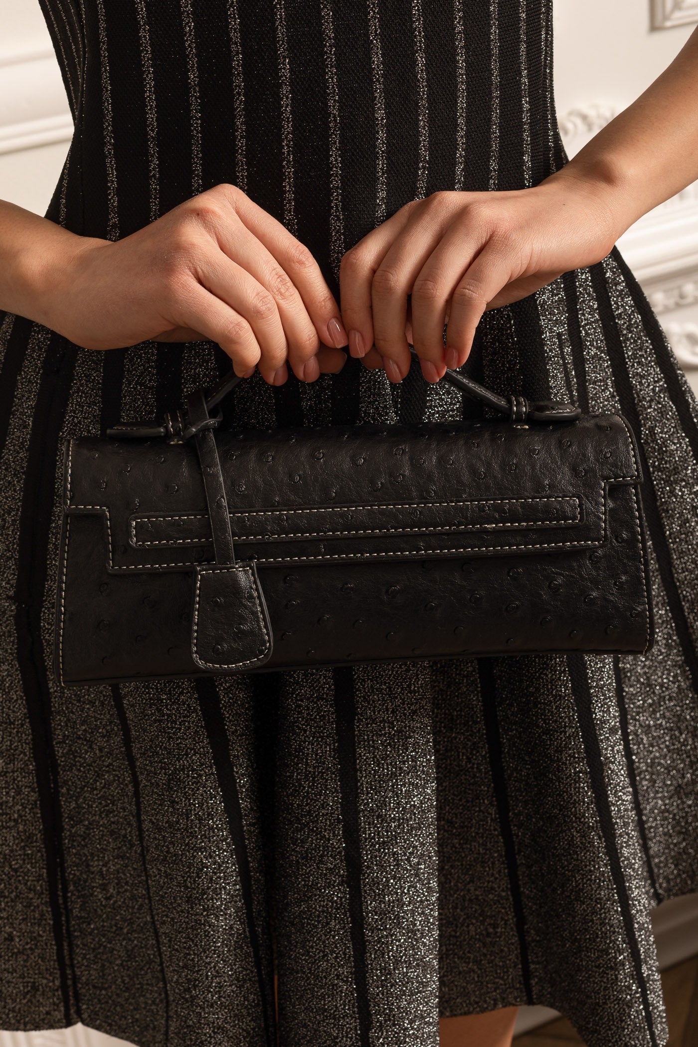 Borsa rettangolare sofisticata con motivo a pois - Nero 