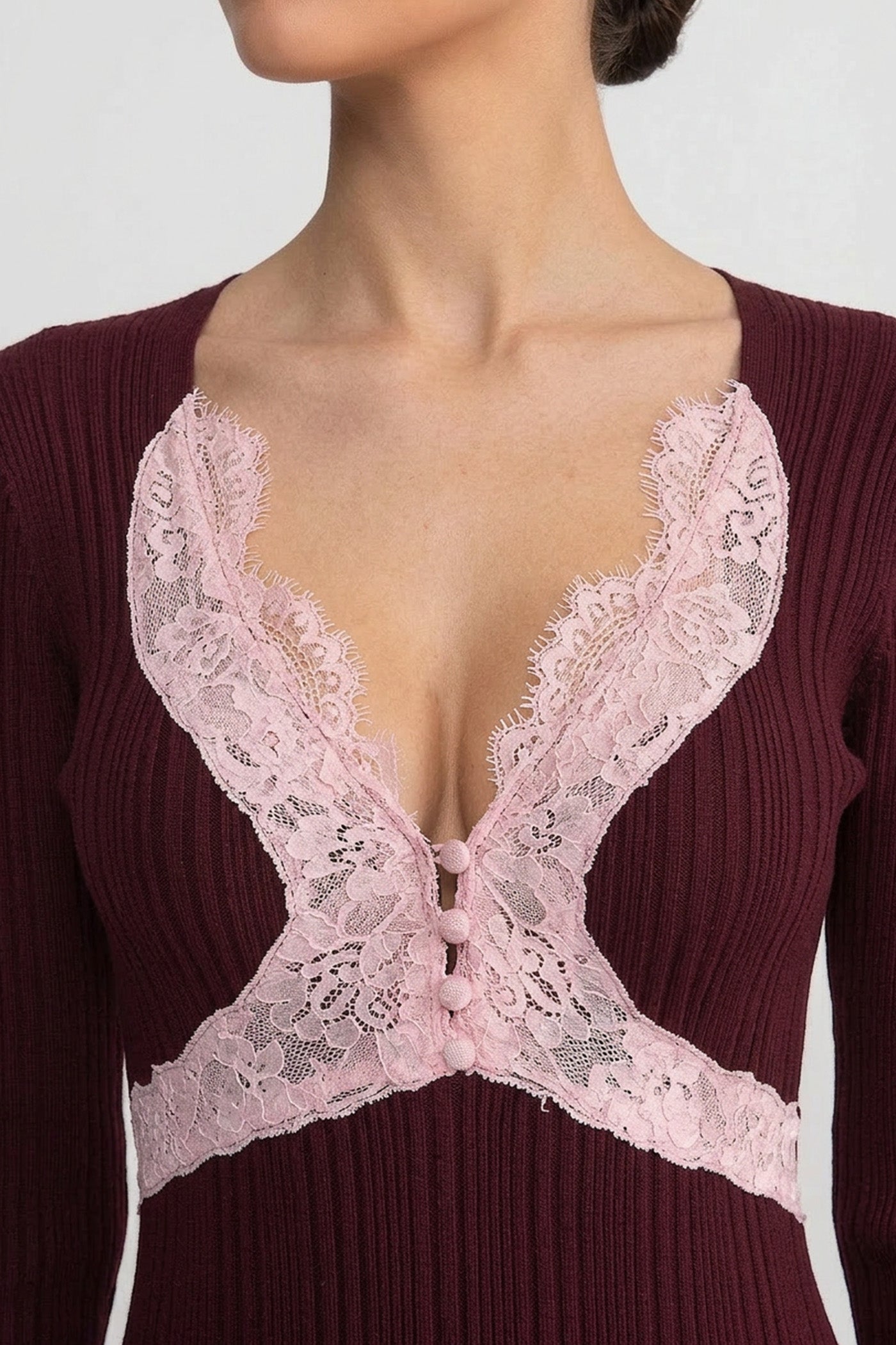 Abito midi a maniche lunghe con coste e scollo a V rifinito in pizzo - Borgogna 