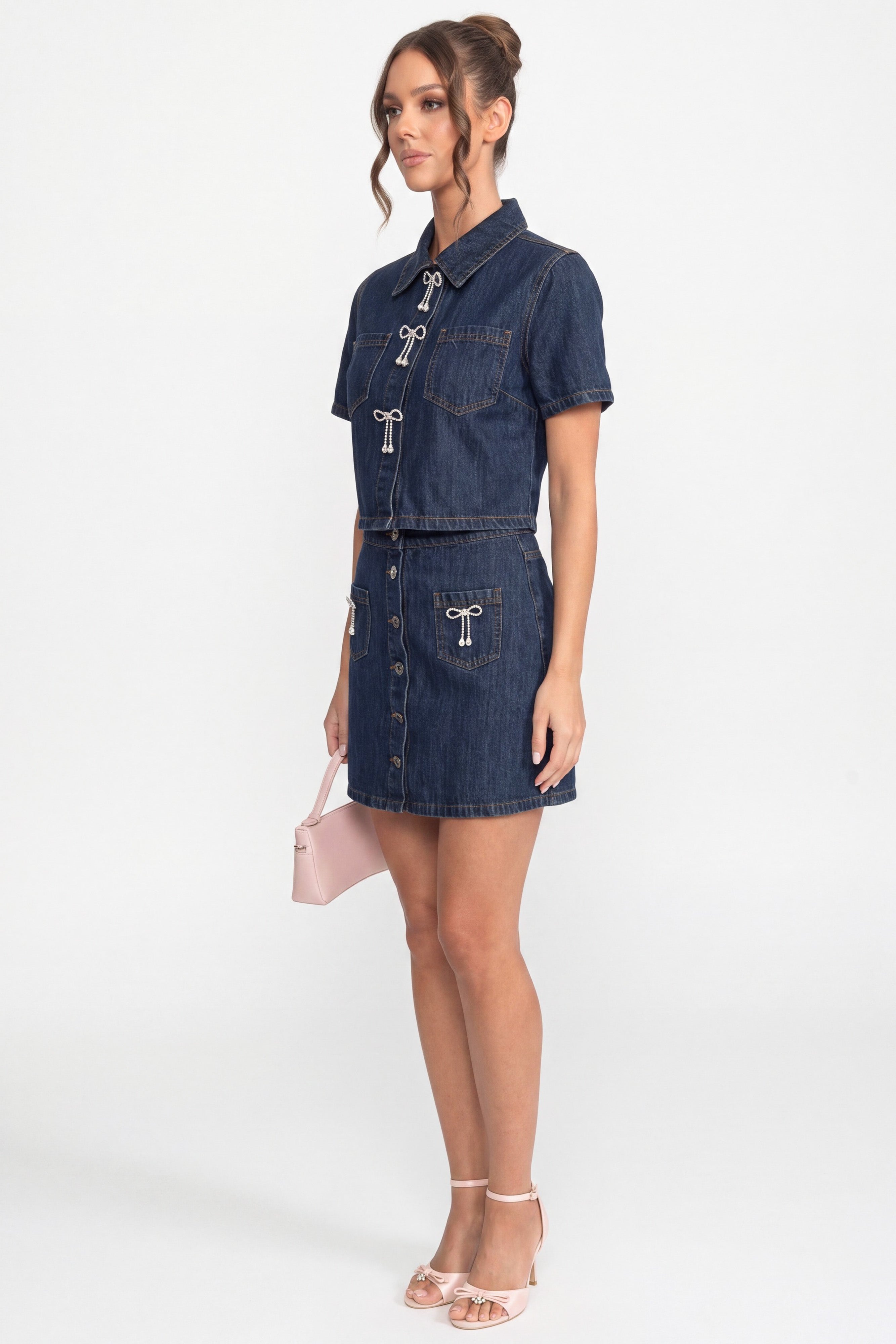 Co-ord set con camicia in denim e gonna svasata con dettagli di fiocchi scintillanti - Blu 