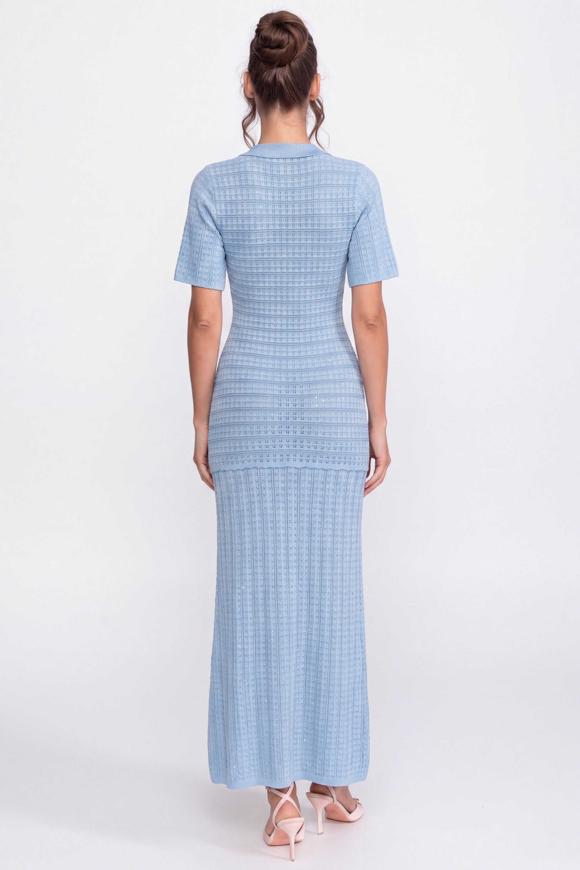 Abito Midi a Maniche Corte con Texture in Maglia Lucida - Light Blue 