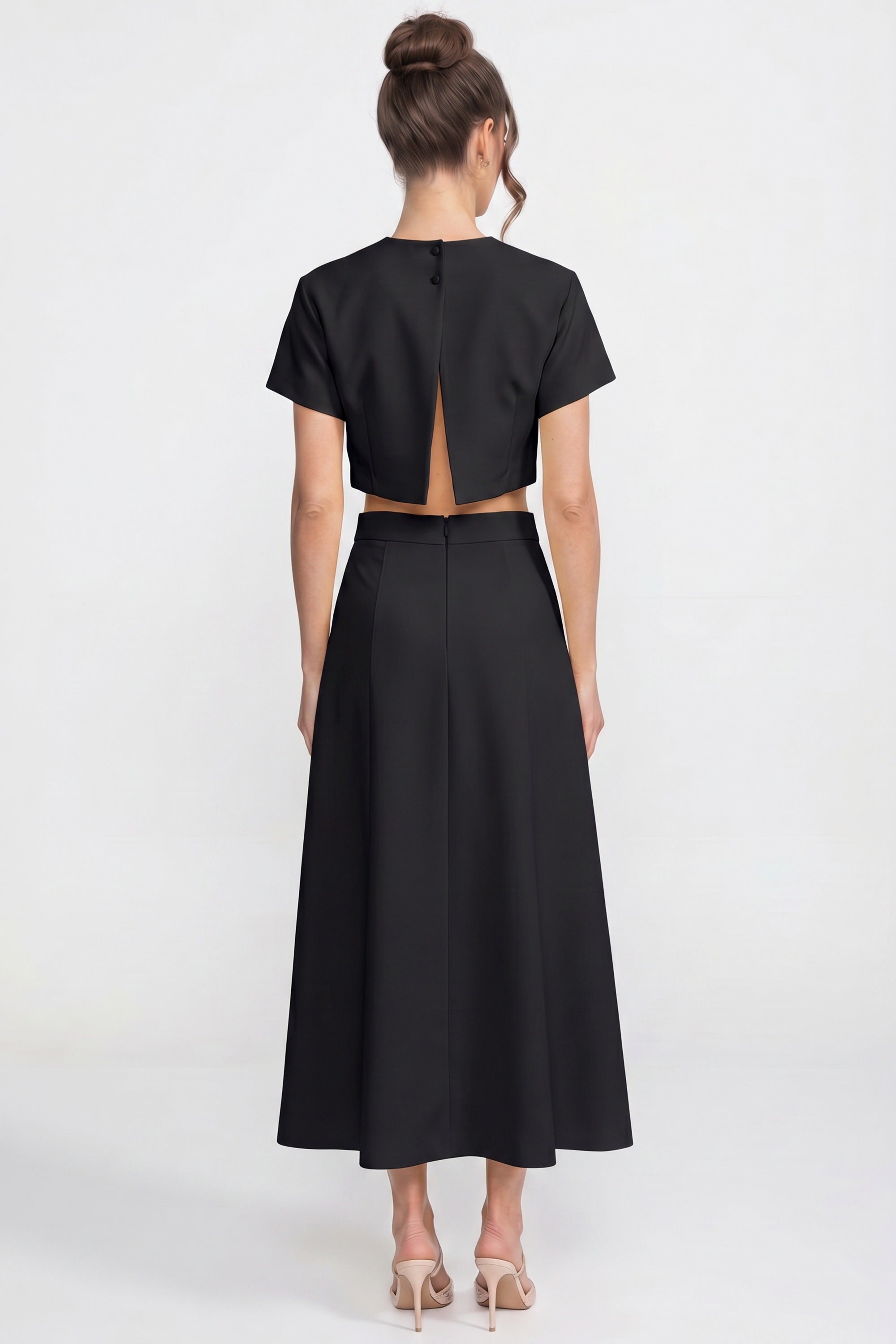 Completo coordinato con stampa floreale, maniche corte, crop top e gonna maxi - Bianco 