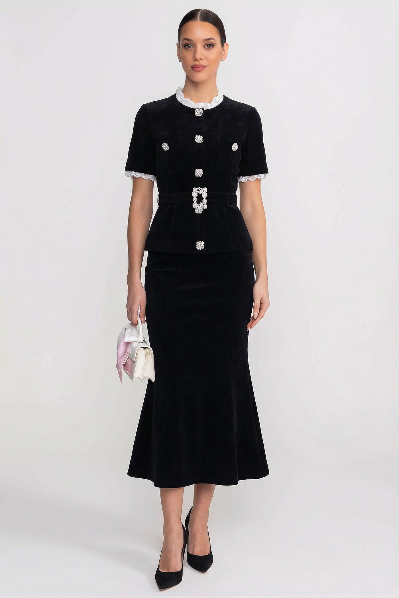 Coordinato a maniche corte con vita a peplo e cintura con bottoni di cristallo - Nero 
