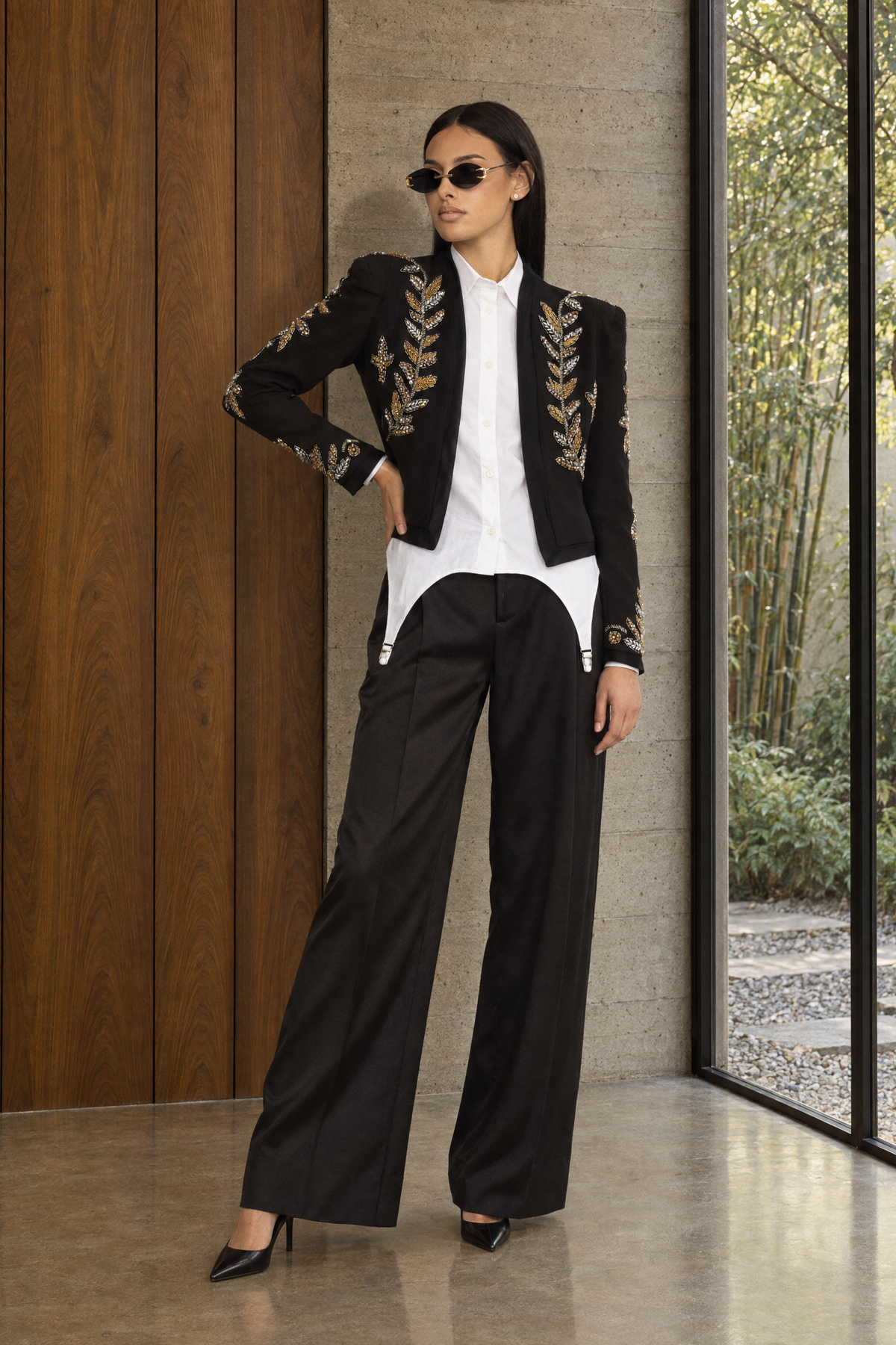 Blazer cropped Laurel con embellishment - Nero 
