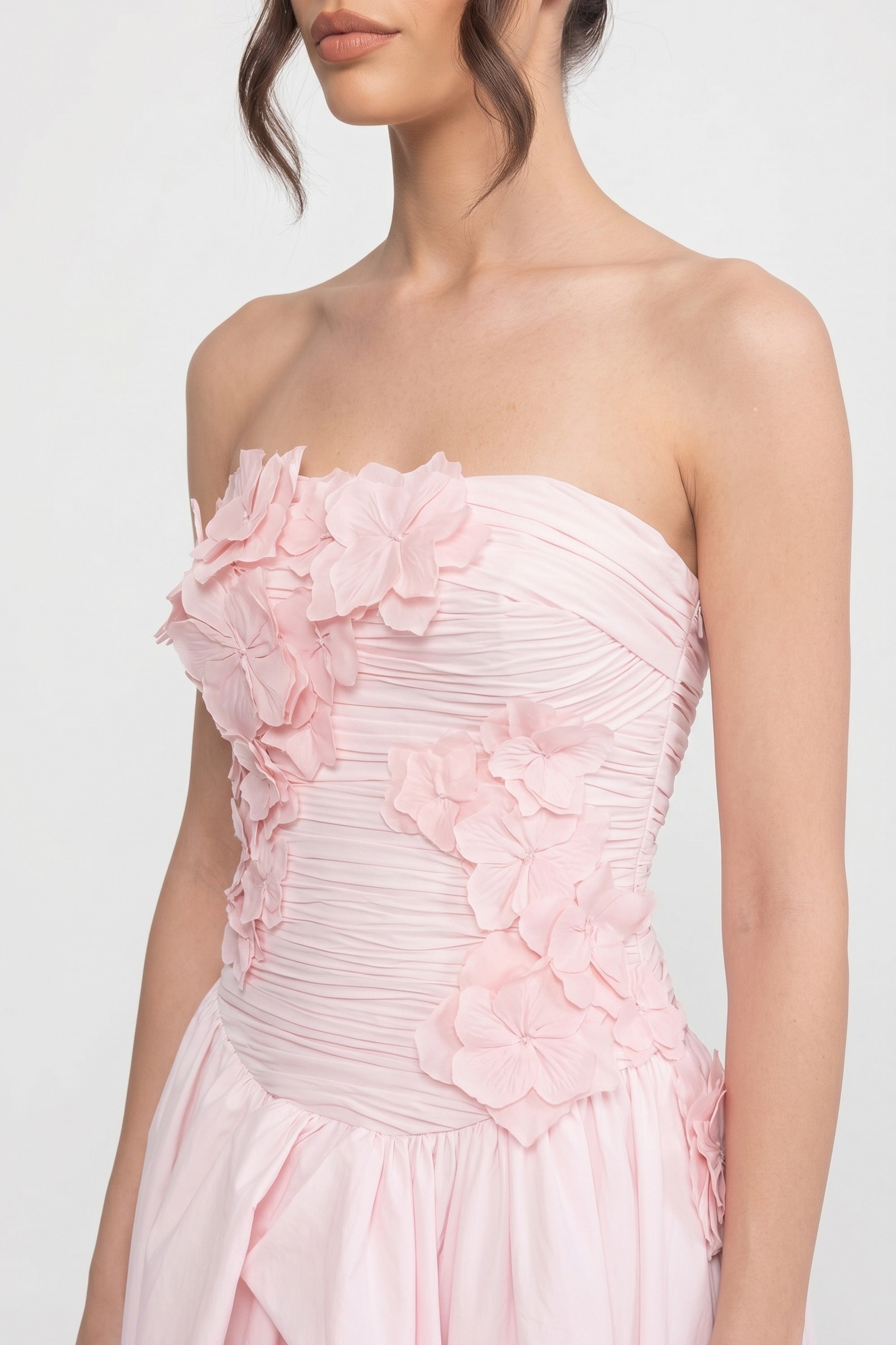 Abito da ballo senza spalline con corpetto floreale 3D e gonna ampia - Pink 