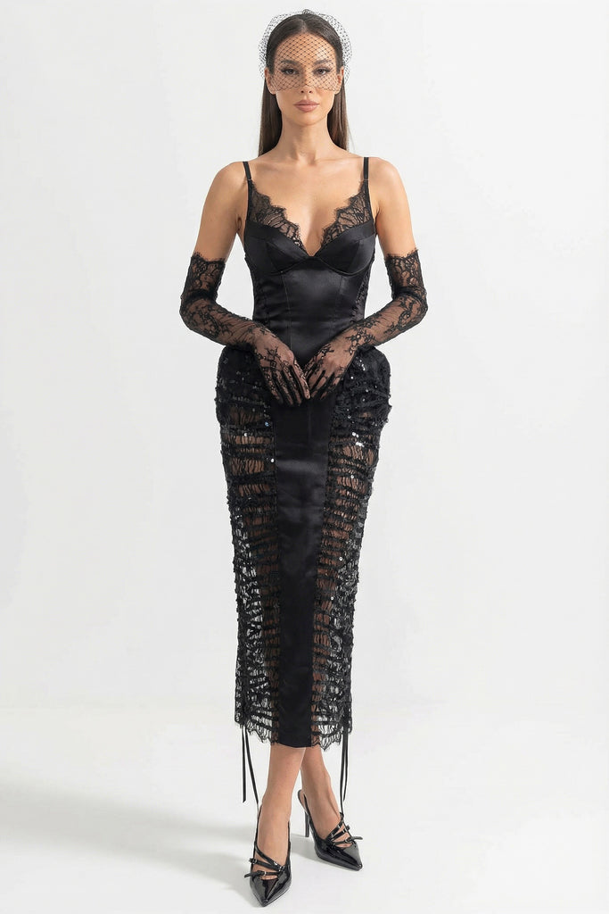 Abito midi con rifiniture in pizzo e pannelli laterali in tulle con paillettes - Nero 