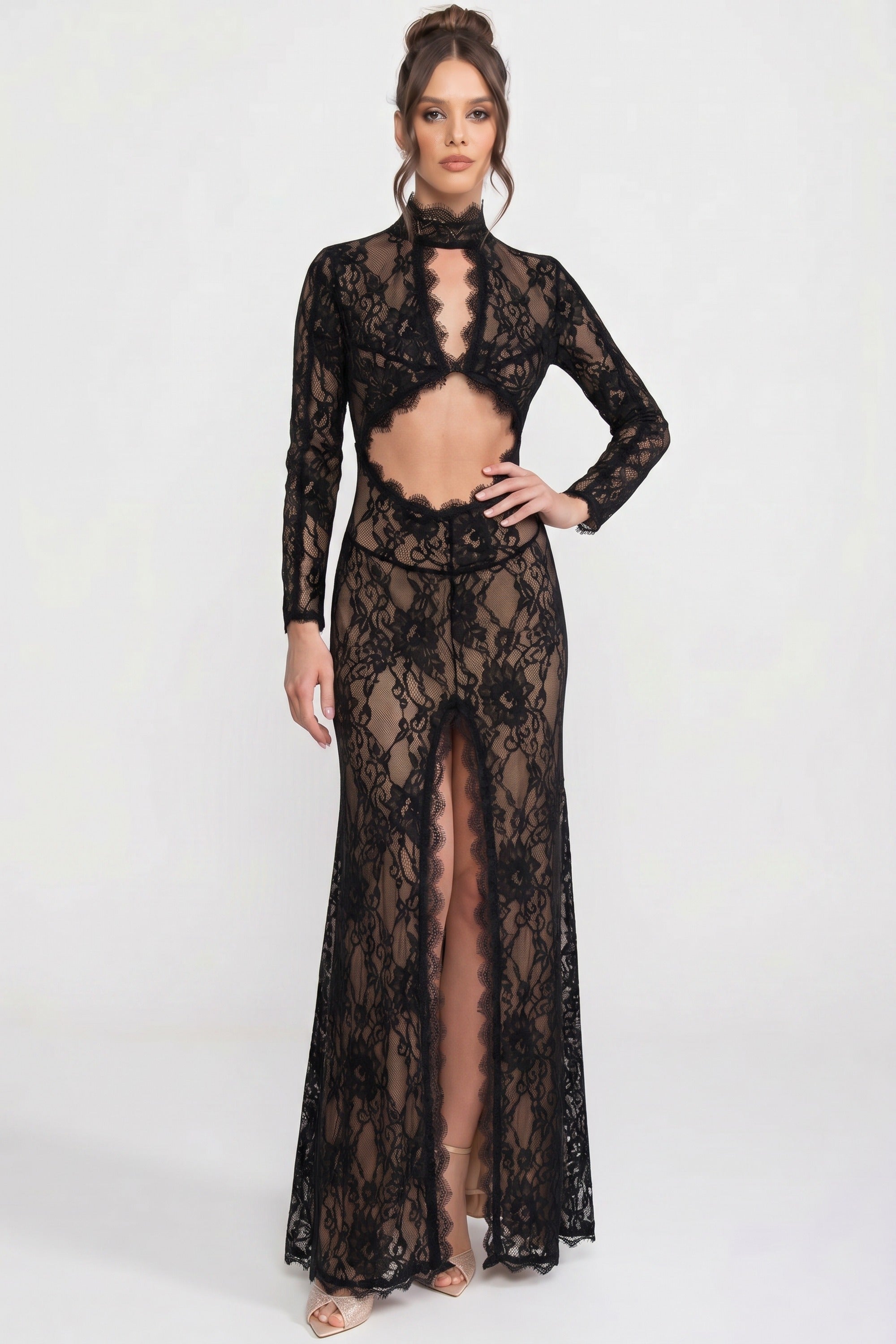 Elegante abito in pizzo con collo alto, cut-out frontale e spacco - Nero 