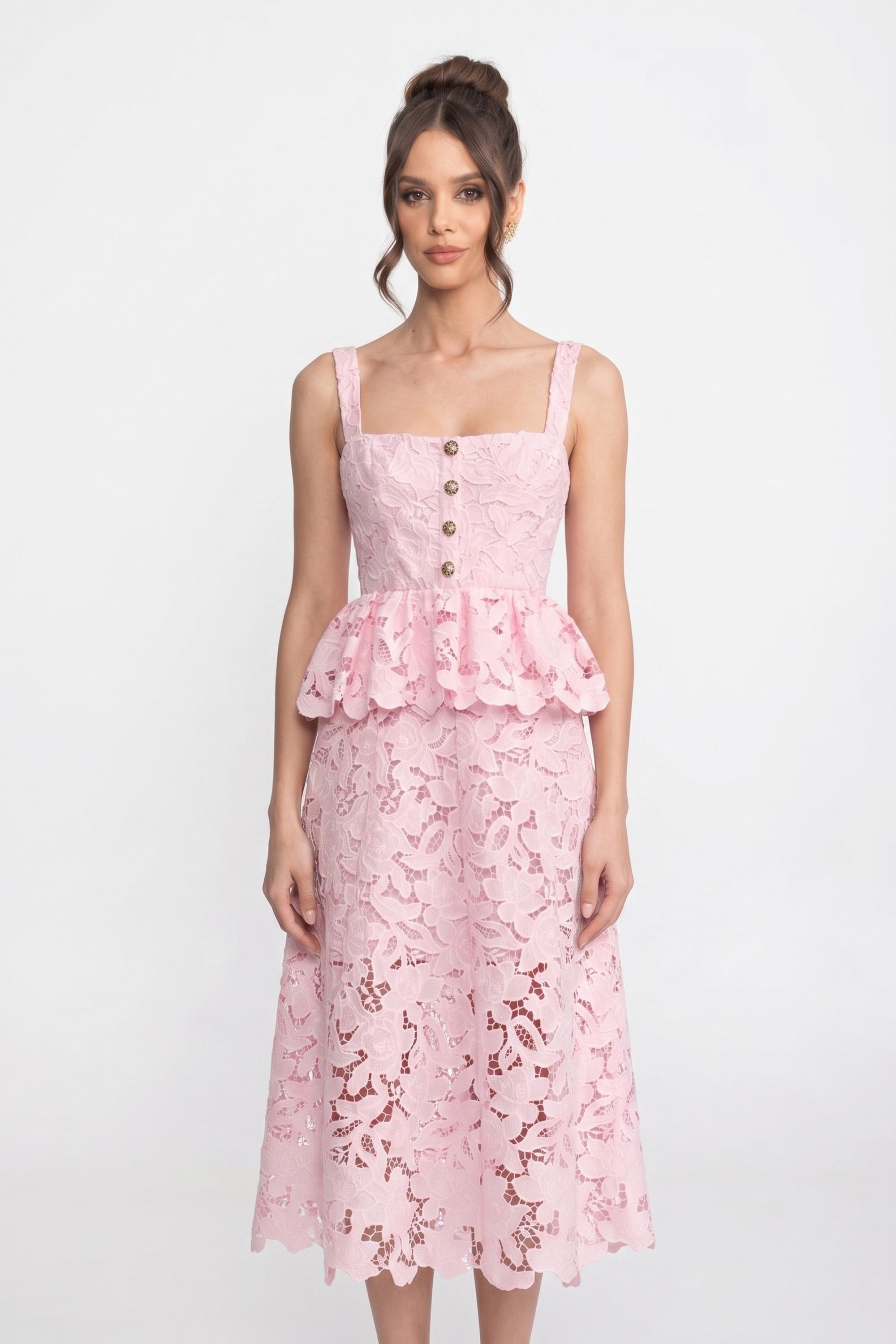 Abito senza maniche in pizzo con peplum, gonna midi e bottoni dorati - Rosa 