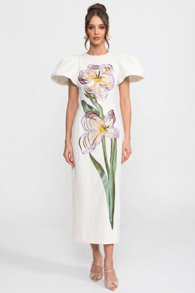 Abito Maxi Strutturato con Spalle e Applique Floreale Iris 3D - Bianco 