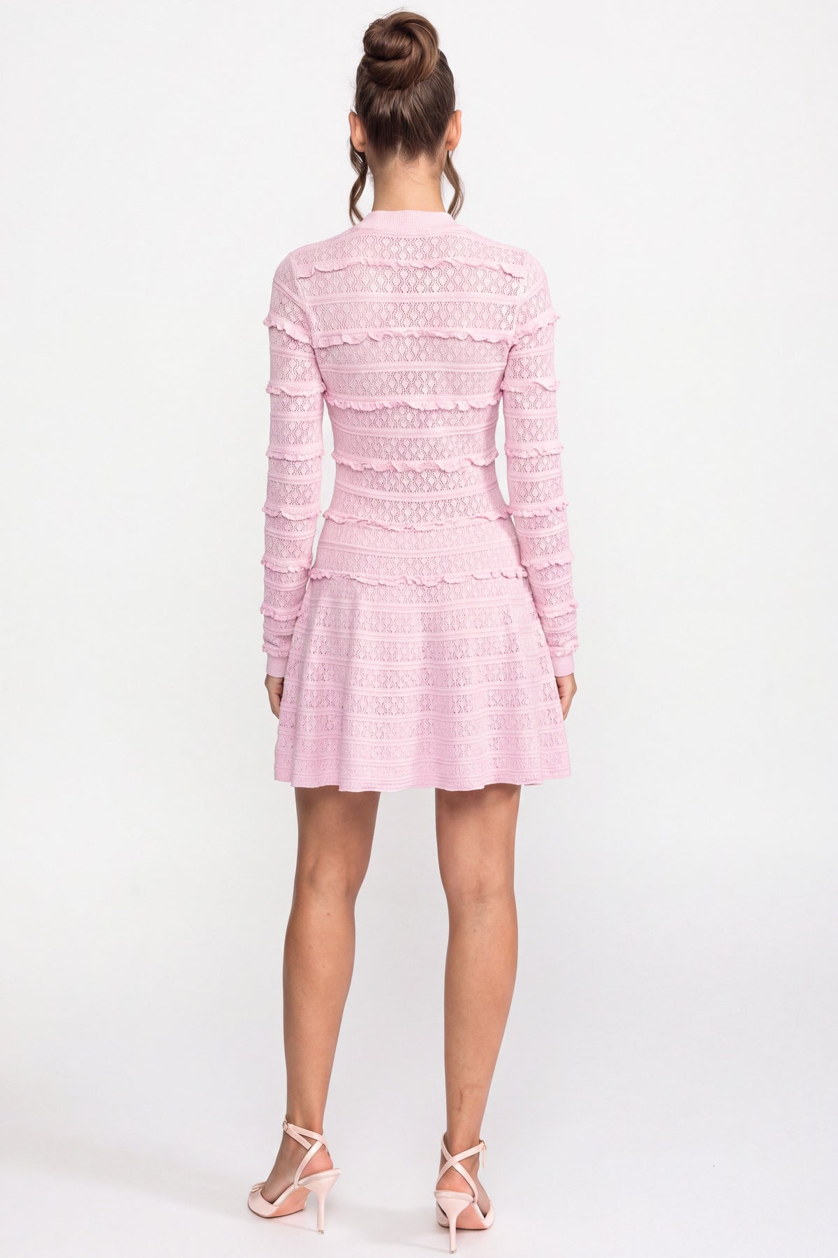 Abito in maglia svasato e aderente con bottoni frontali e bottoni in cristallo - Pink 