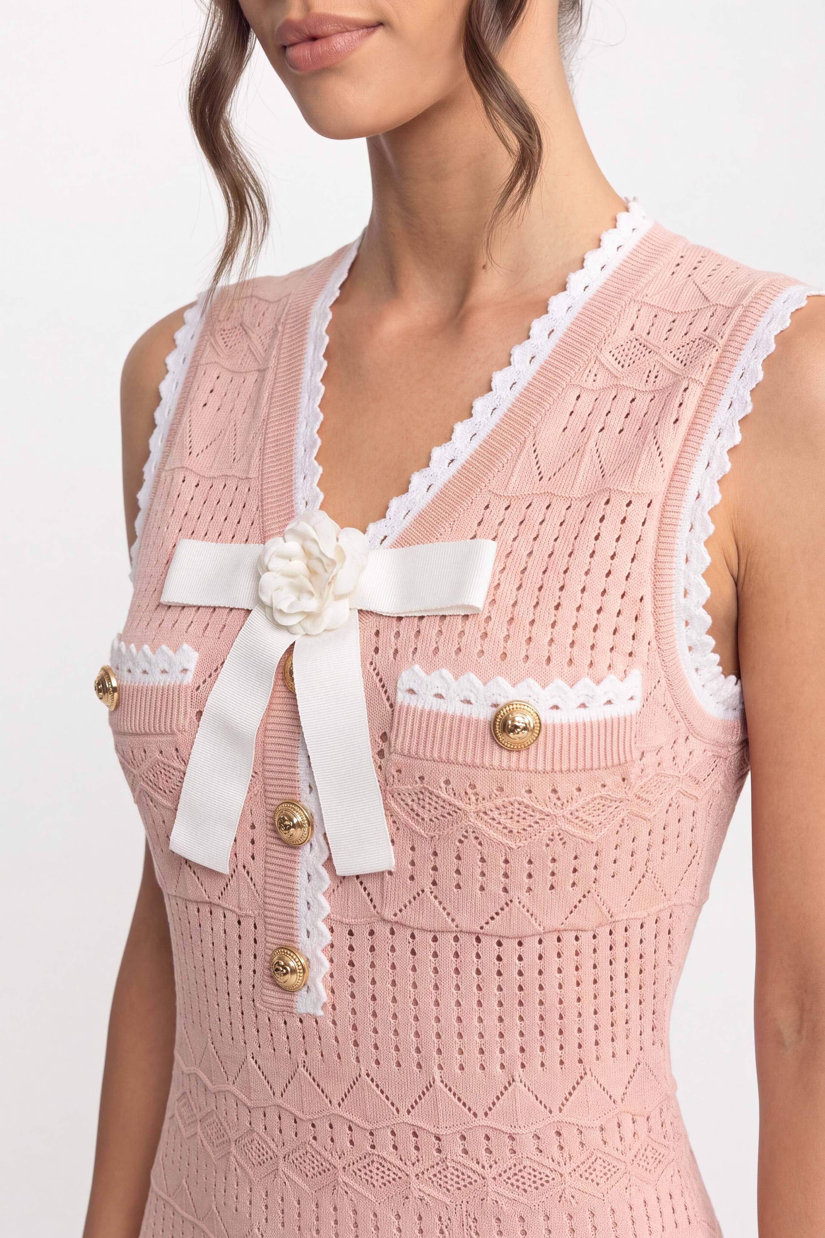 Abito Midi in Maglia Crochet con Bordo Nero e Fiocco - Rosa 