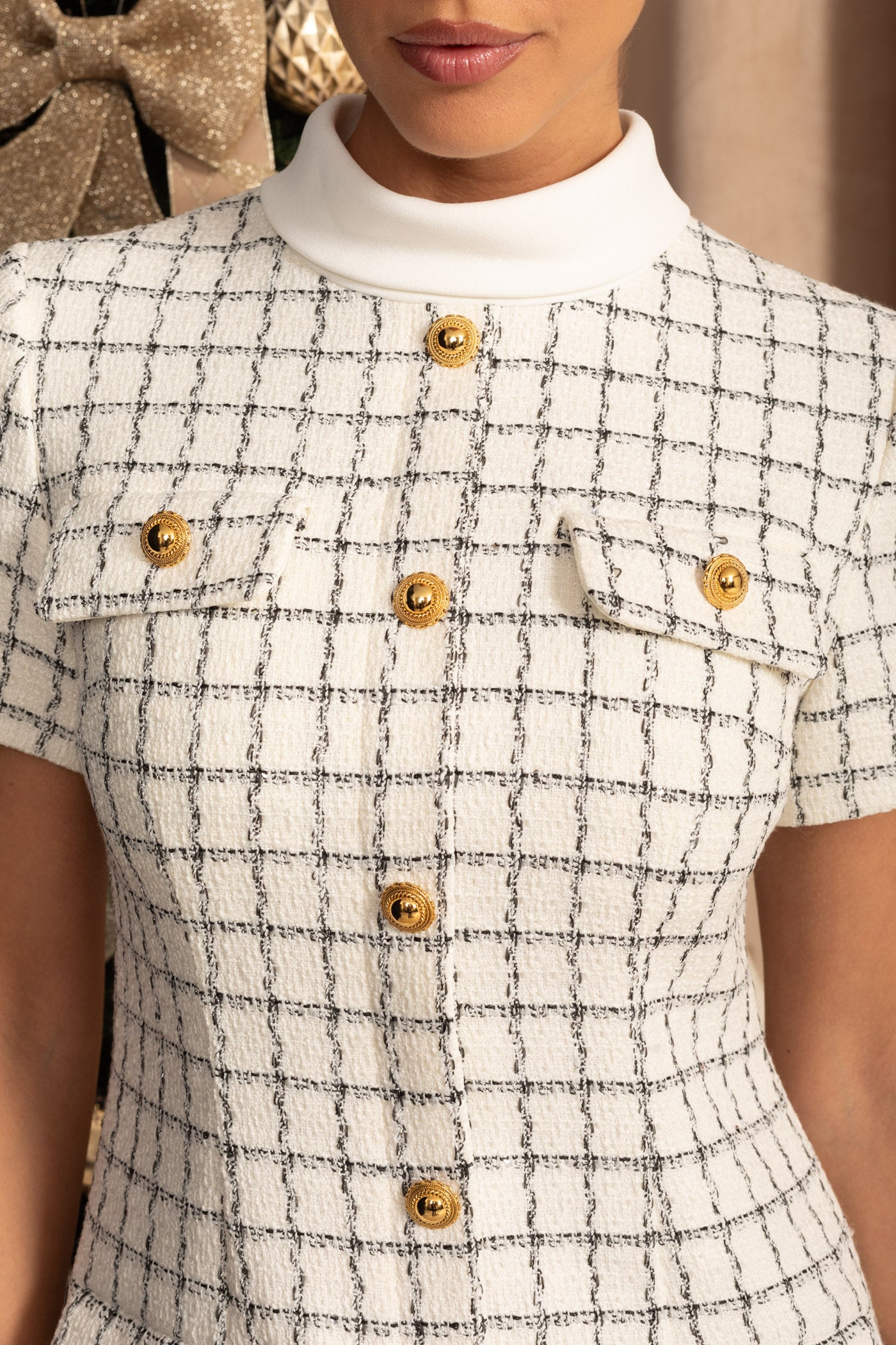 Short Sleeve Tweed Mini Dress With Contrast Collar – White And Black