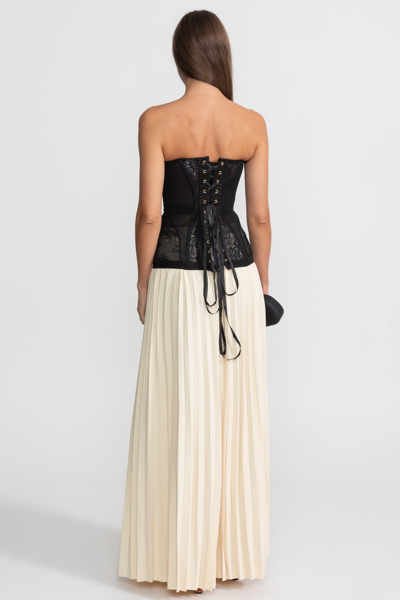 Top bustier senza spalline in pizzo con stecche e chiusura frontale - Nero 