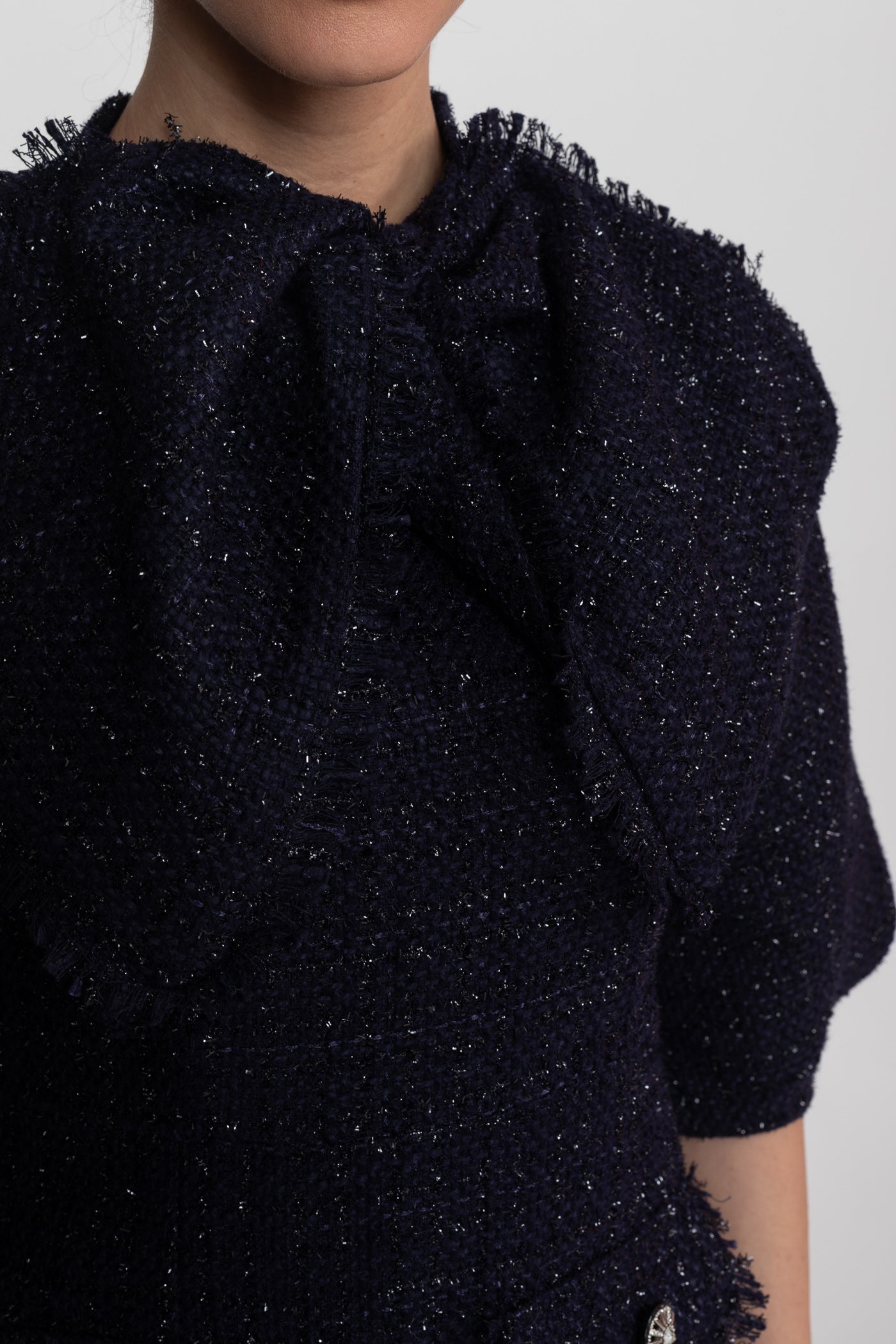 Abito Midi in Tweed con Dettaglio Fiocco Oversize al Collo - Navy 