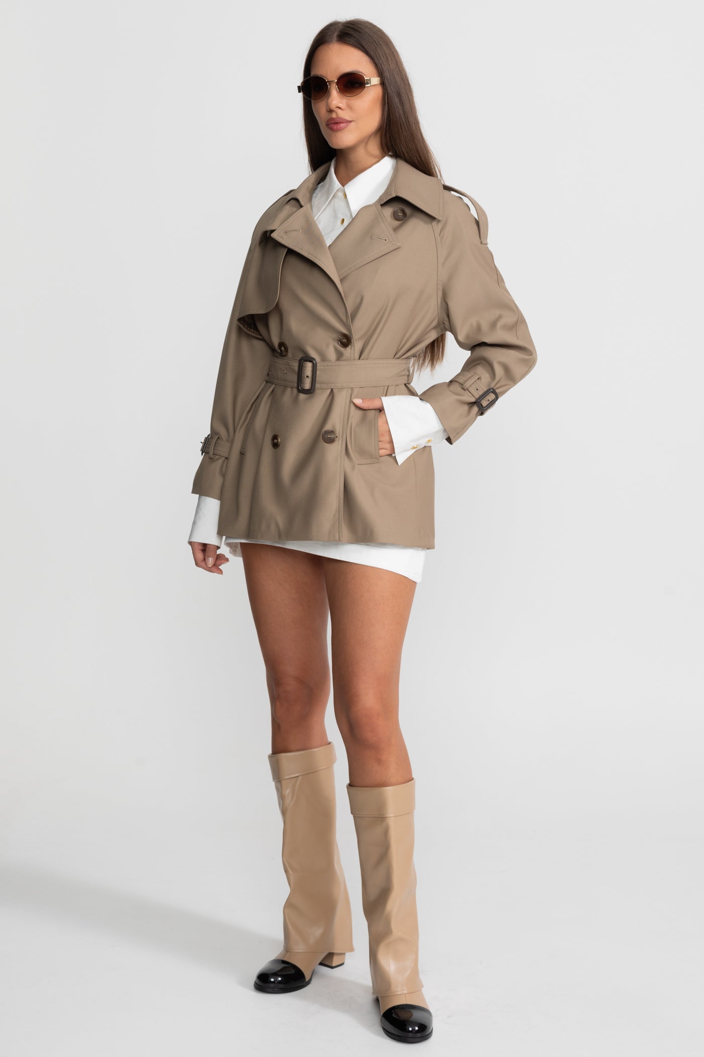 Classico trench coat doppiopetto con cintura in vita – Kaki 