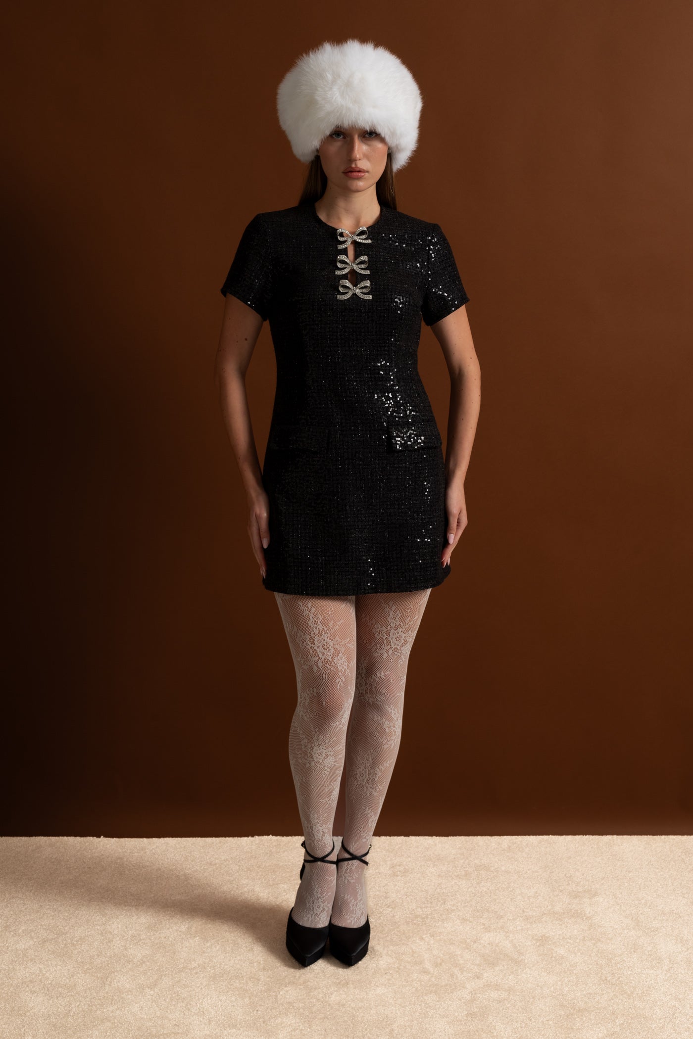 Mini abito di paillettes con fiocchi di cristallo - Nero 