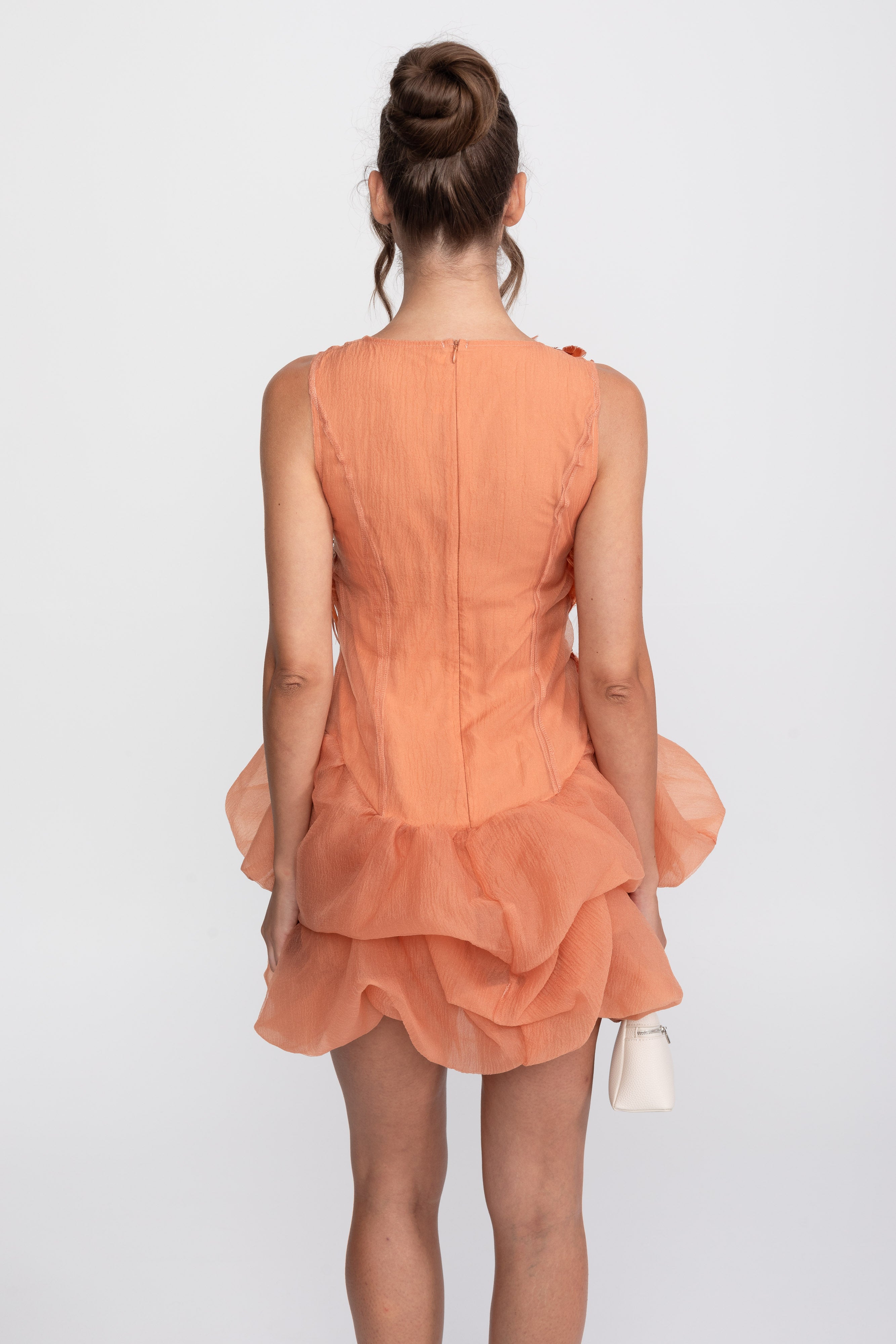 Abito mini peplum con applicazioni di piume 3D e perline di cristallo - Arancione 