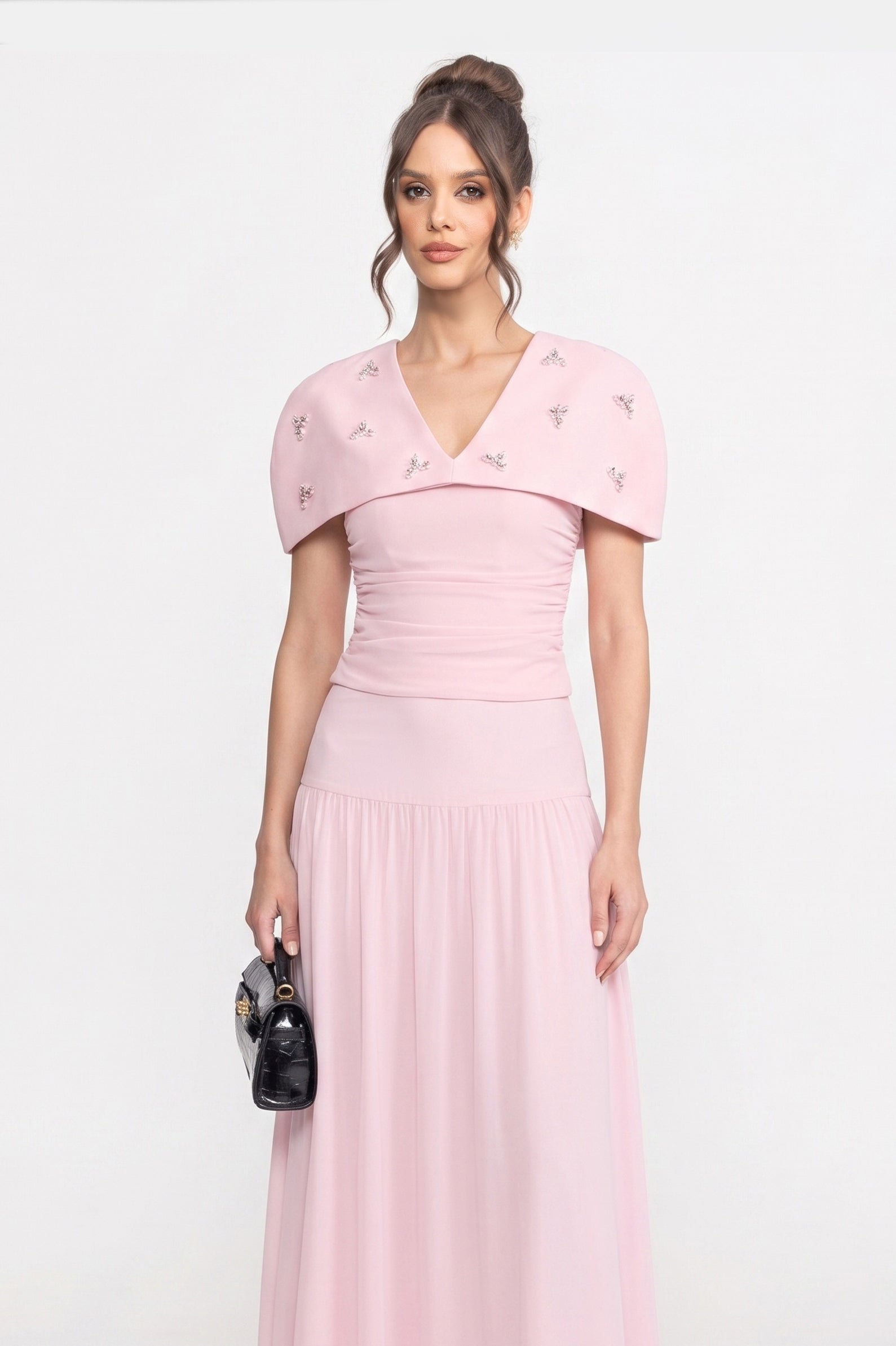 Set coordinato in 3 pezzi con top arricciato, mantella removibile e gonna maxi - Pink 