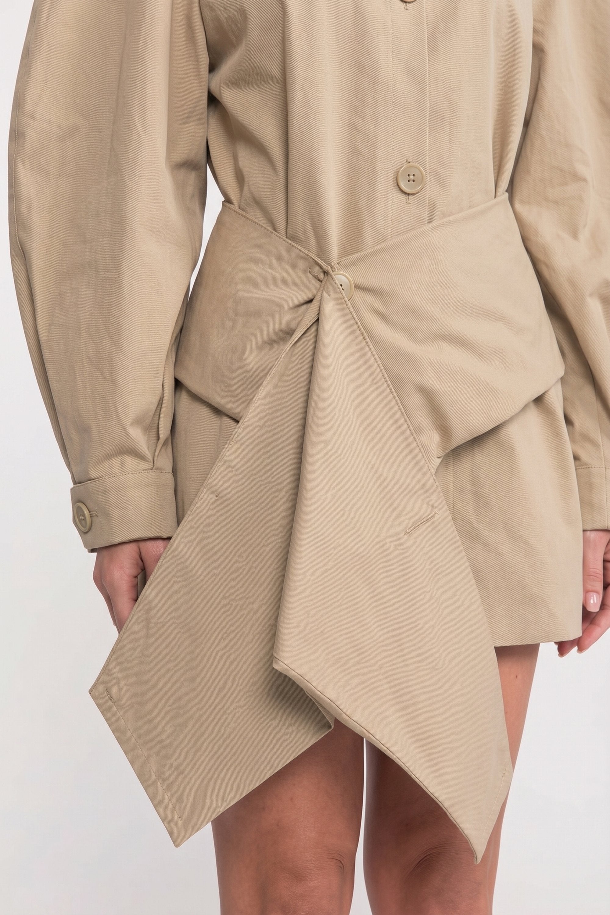 Giacca oversize con maniche a palloncino e cintura con orlo asimmetrico - Khaki 